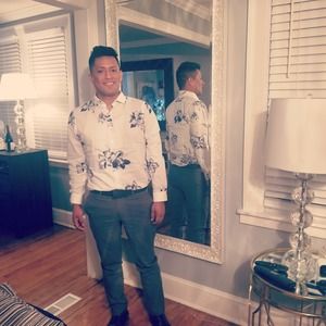 Meet your Posher, Manuel